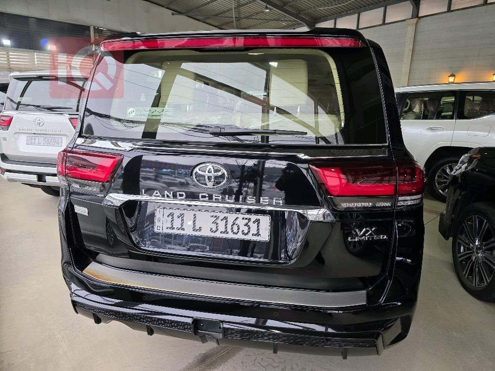 تويوتا لاندكروزر